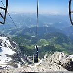 Am Hauser Kaibling 아파트